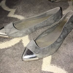 Old Navy grey and silver flats